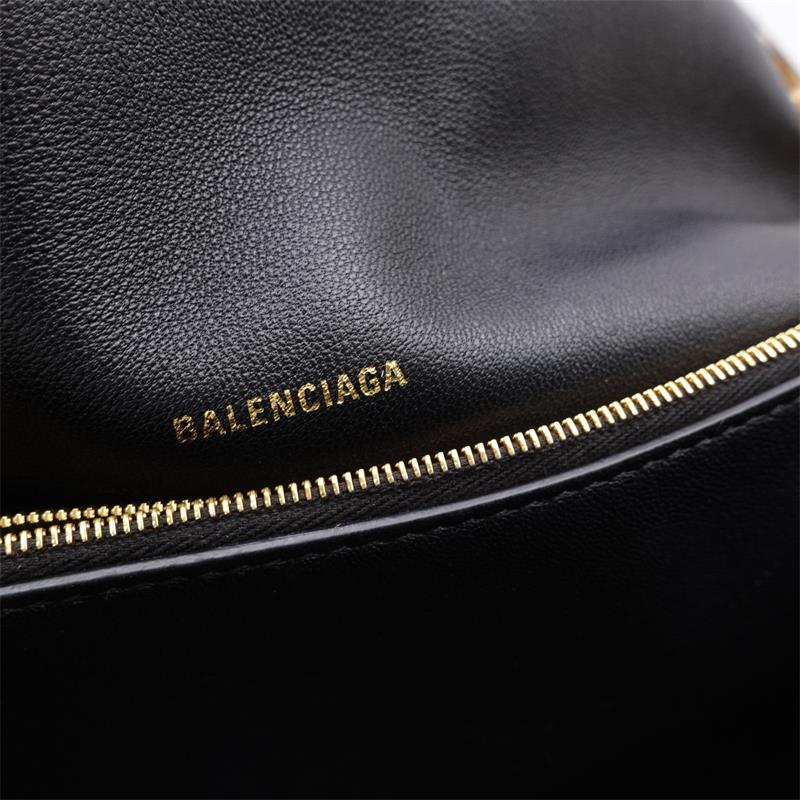 Pre-owned Balenciaga Crush Large Black Calfskin Shoulder Bag