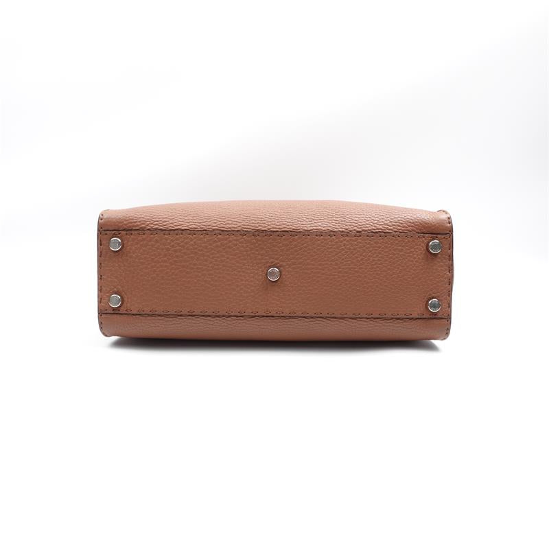 Pre-owned Fendi Peekaboo Iconic Brown Calfskin Shoulder Bag