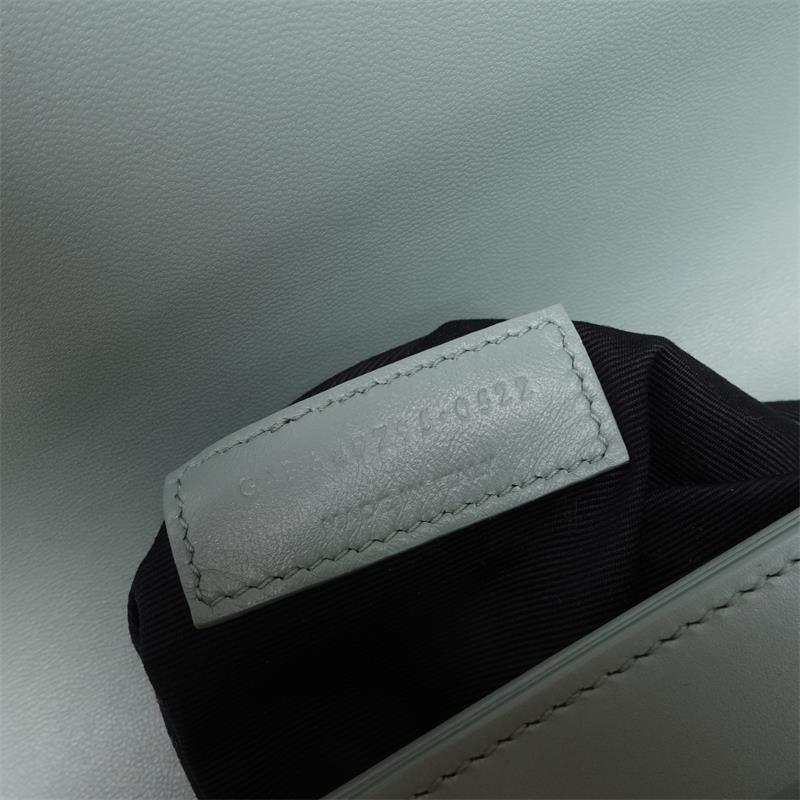 Pre-owned Saint Laurent Maillon Green Calfskin Shoulder Bag
