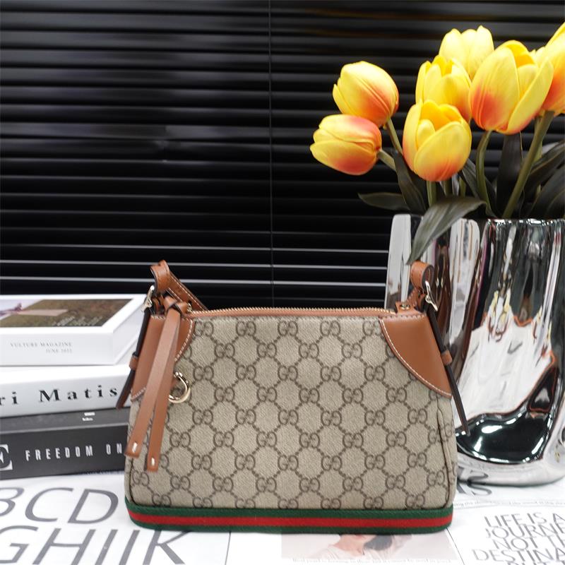 Pre-owned Coated Canvas Shoulder Bags Gucci GG Brown Shoulder Bag