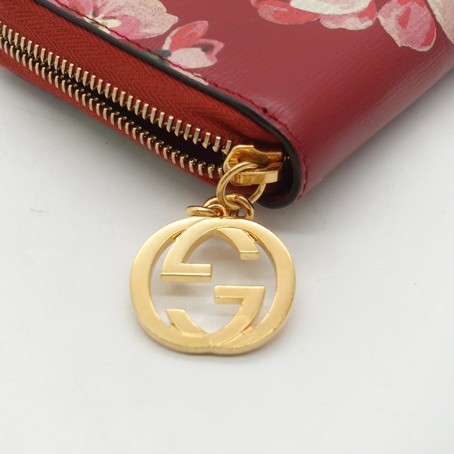 Pre-owned Gucci Flower Red Calfskin Long Wallet