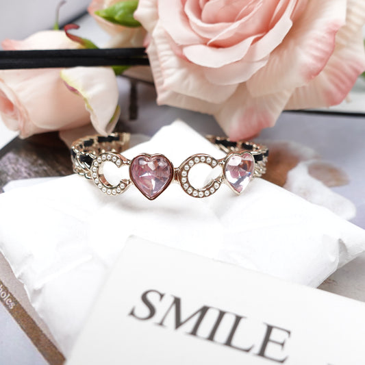 Pre-Owned Chanel Gold Tone Crystal Black&Pink Bracelet