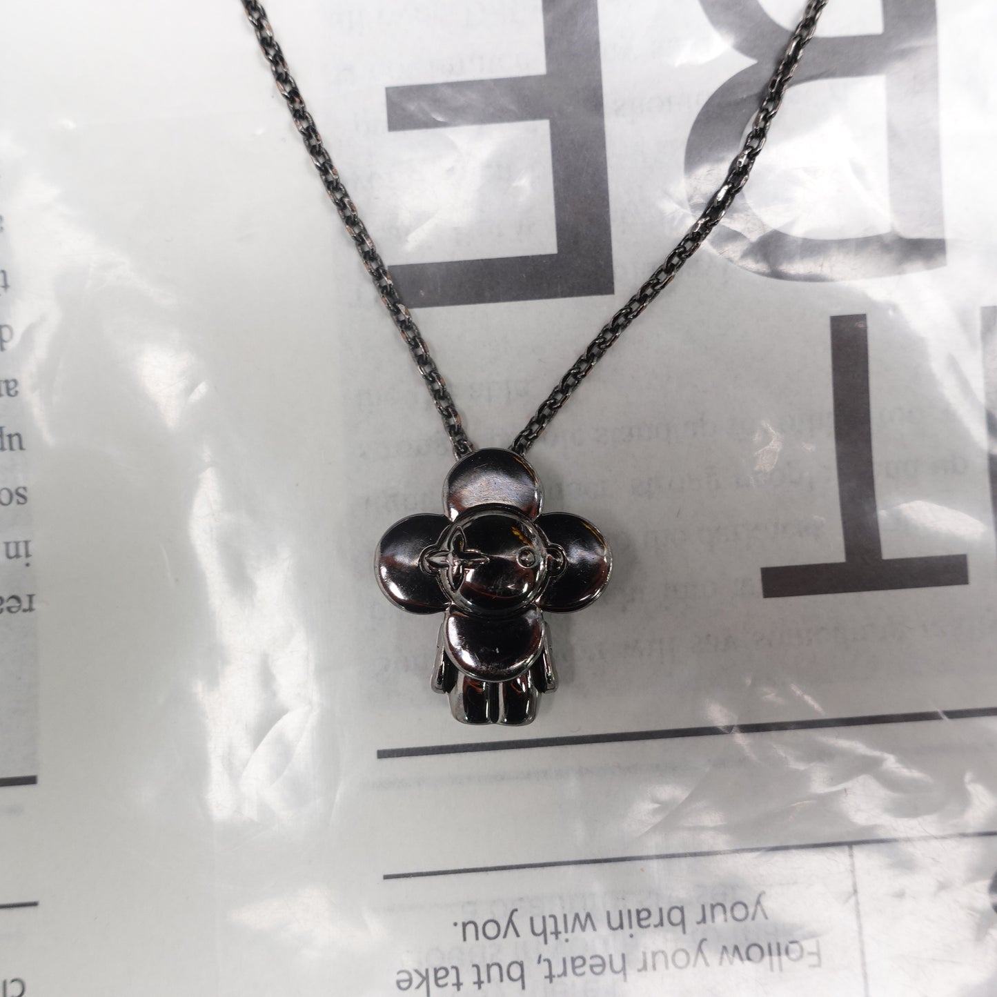 Pre-owned Louis Vuitton Vivinne Black Metal Necklace
