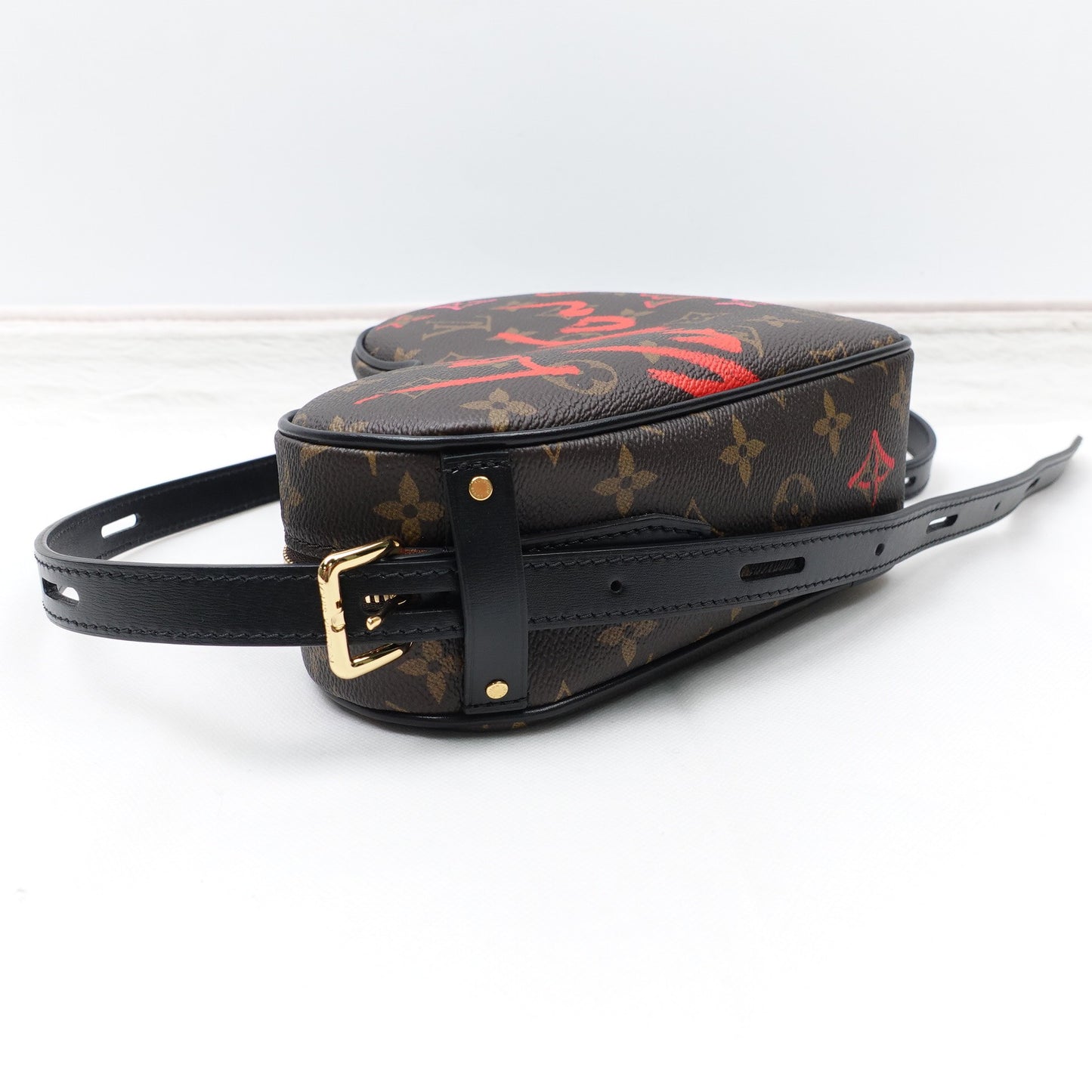 Pre-owned Louis Vuitton Game On Coeur Brown&Red Coated Canvas Shoulder Bag
