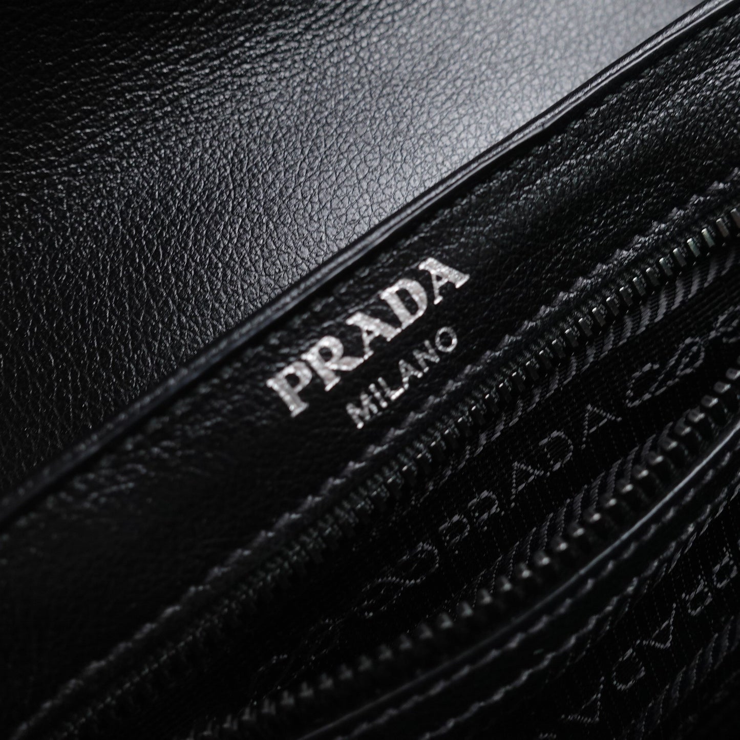Pre-owned Prada Black Calfskin Shoulder Bag