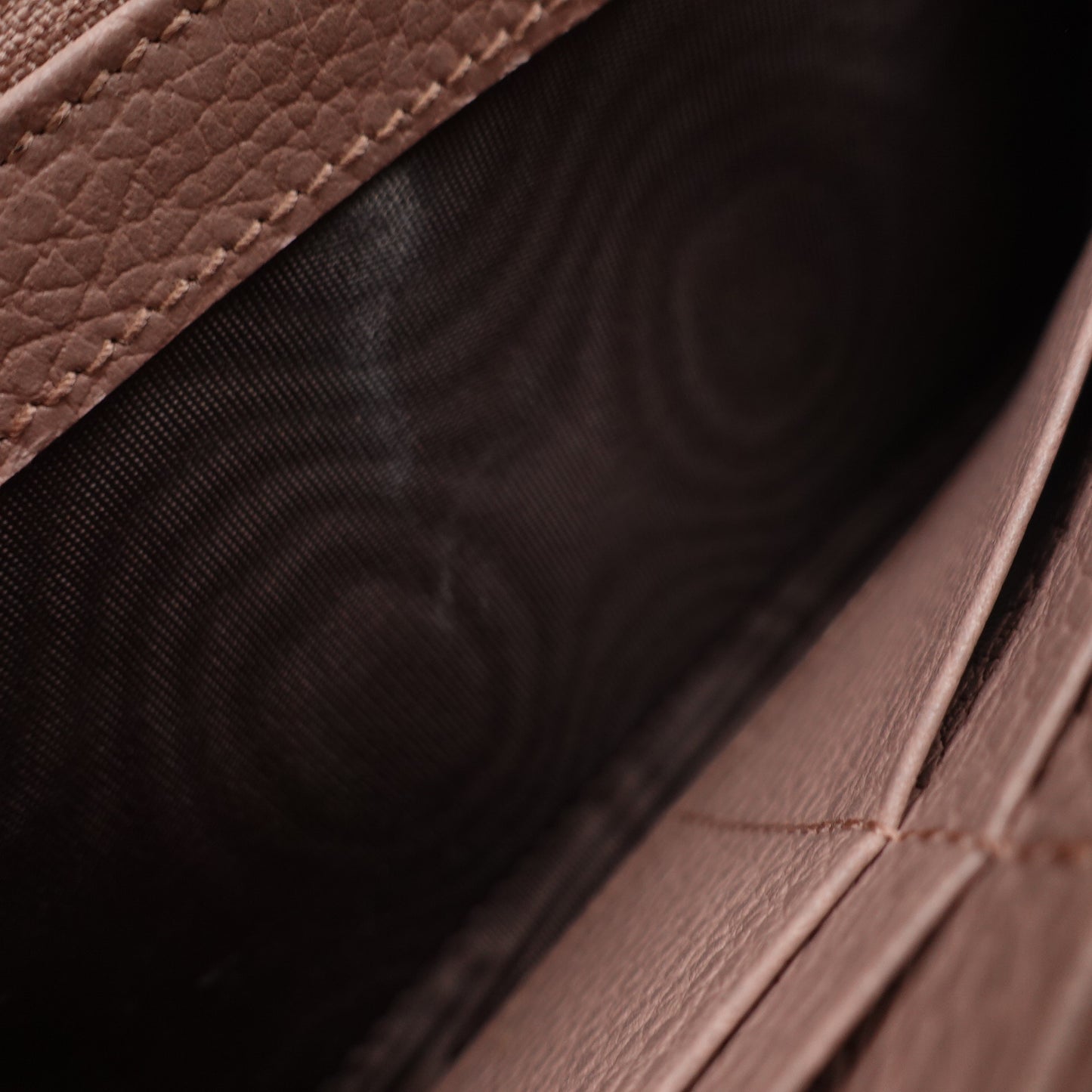Pre-owned Gucci GG Milktea Calfskin Wallet
