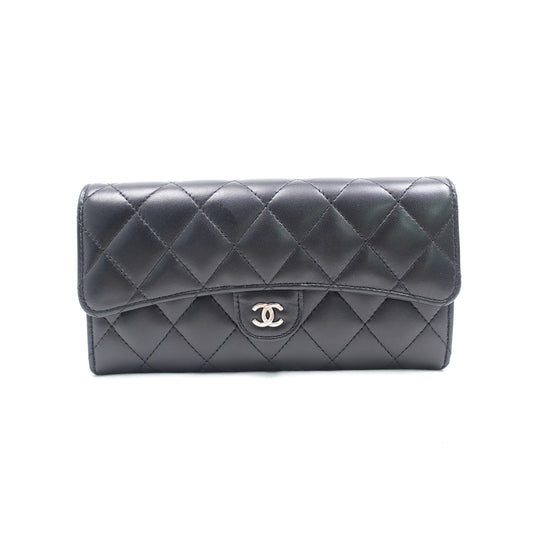 Pre-owned Chanel Classic Flap Black Lambskin Long Wallet