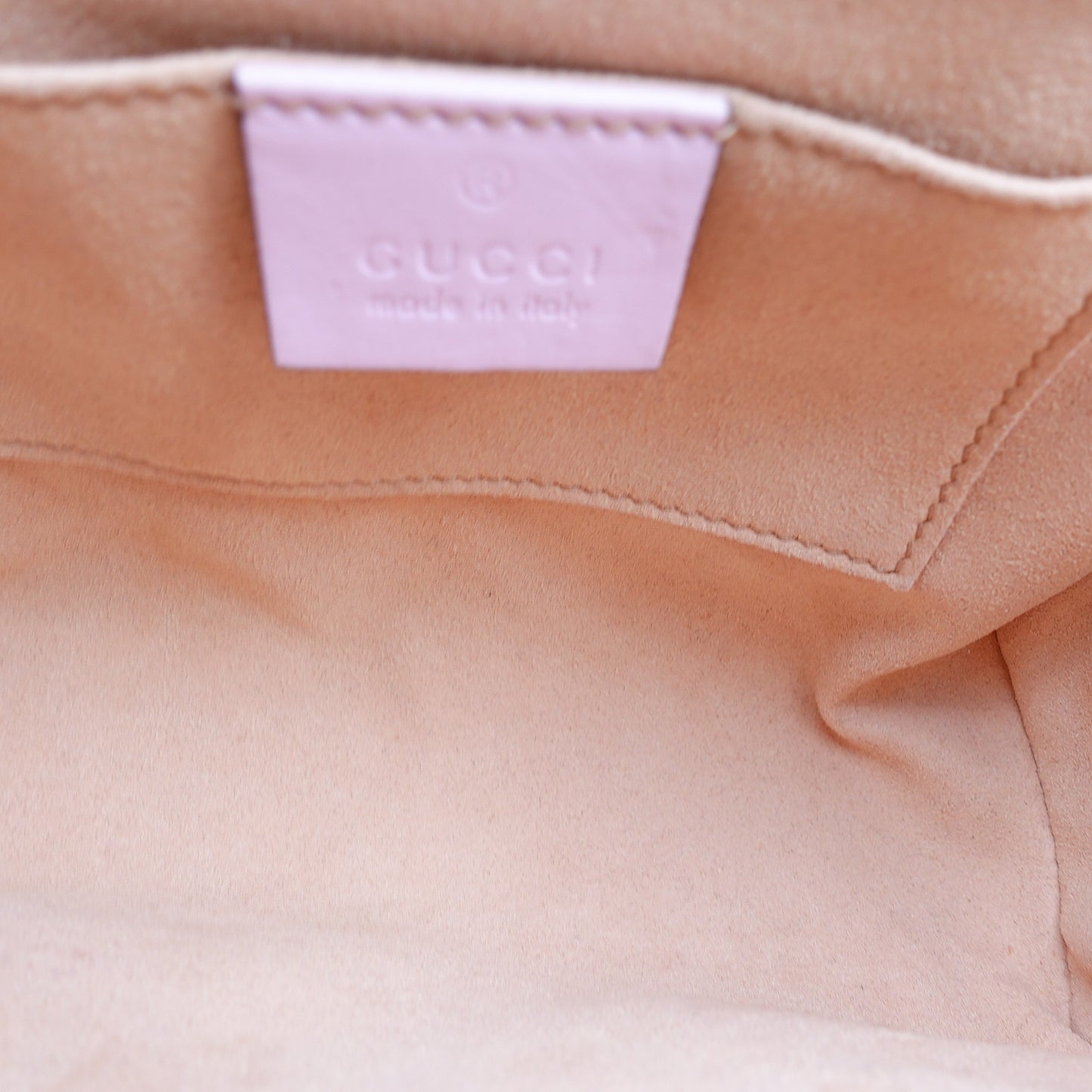 Pre-owned Gucci Superme Les Pommes Padlock Small Coated Canvas Shoulder Bag