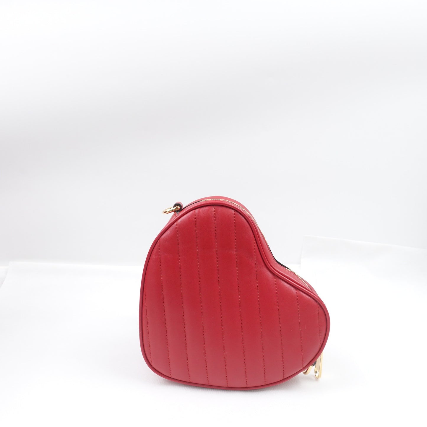 Pre-owned Gucci Heart Red Calfskin Shoulder Bag