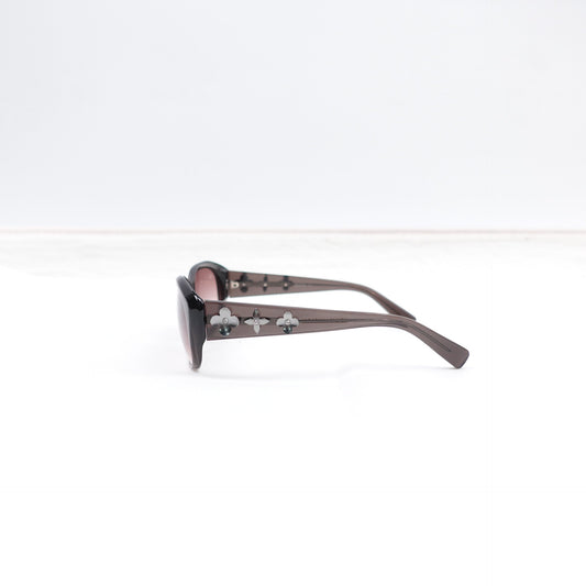 Pre-owned Louis Vuitton Black Resin Sunglasses T10235769