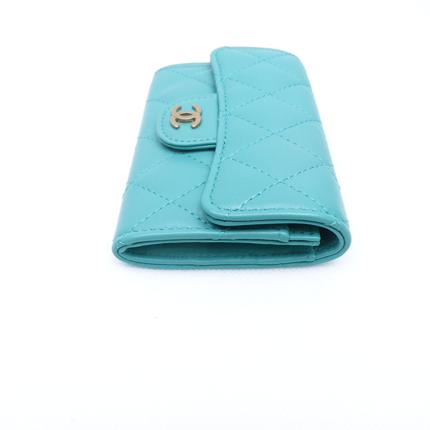 Pre-owned Chanel Classic Flap Green Lambskin Wallet T10317242