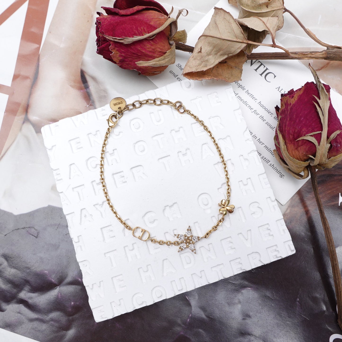 Pre-Owned Dior Glodtone Metal&Crystal CD Star Bracelet