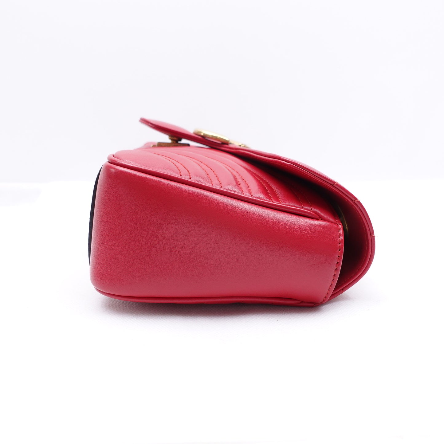 Pre-Owned Gucci GG Marmont Red Calfskin Shoulder Bag