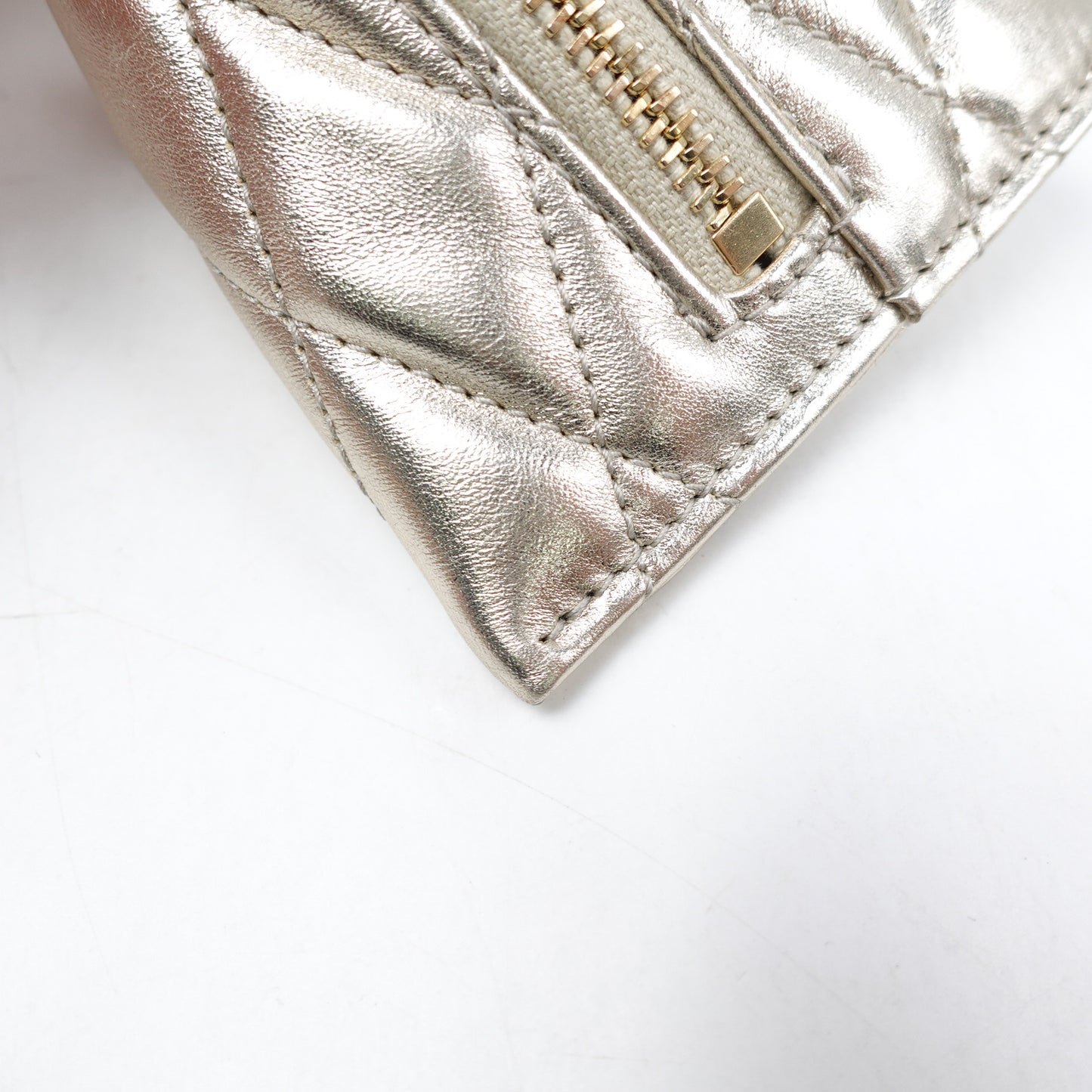 Pre-owned Saint Laurent Champaign Gold Lambskin Coin Purse