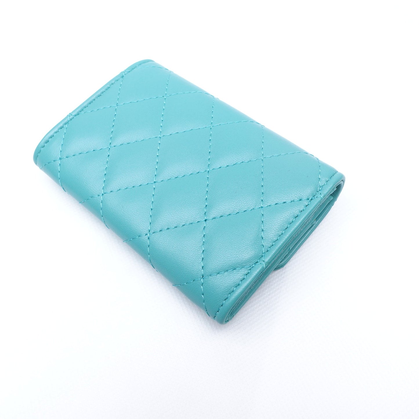 Pre-owned Chanel Classic Flap Green Lambskin Wallet T10317242