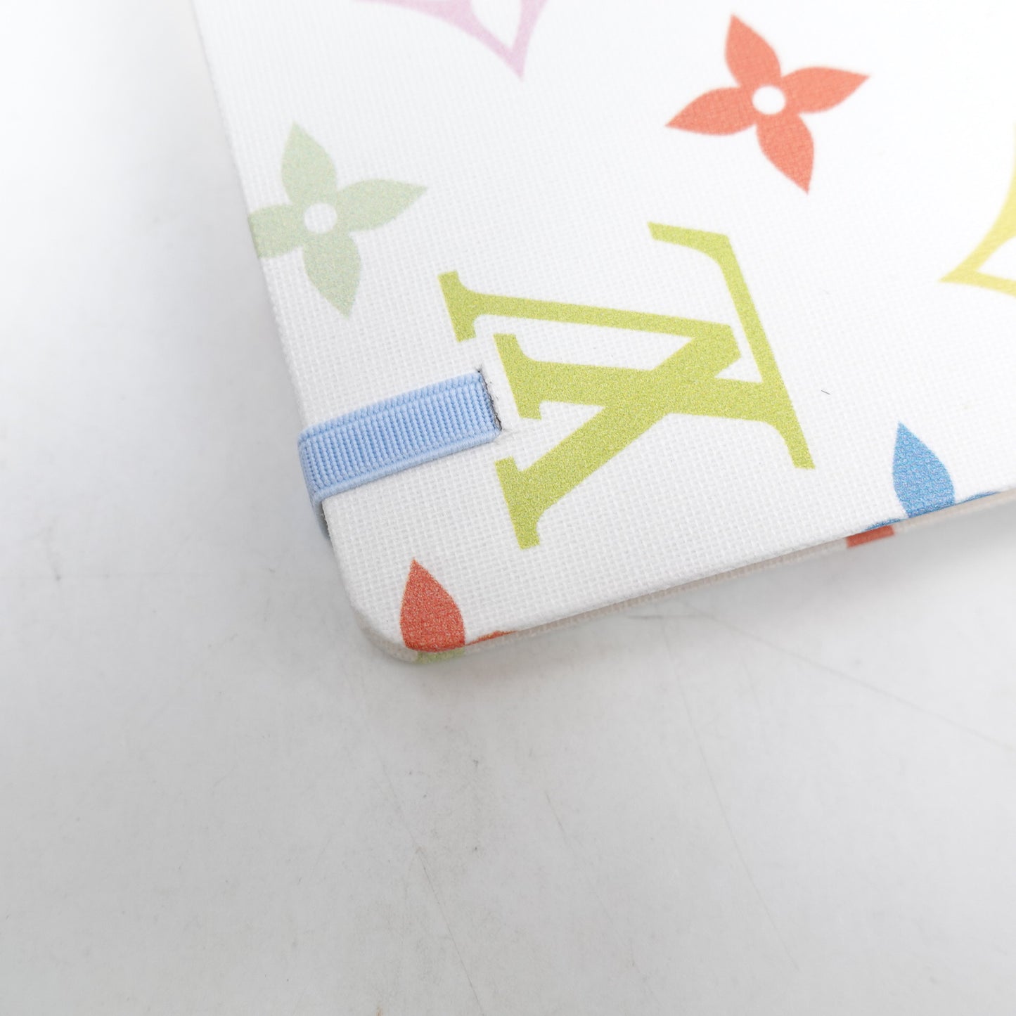 Pre-owned Louis Vuitton White Multicolor Notebook