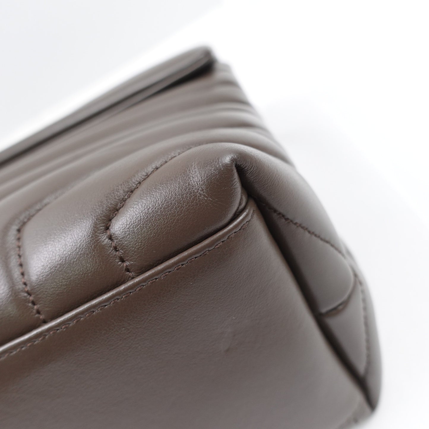 Pre-owned Saint Laurent Loulou Medium Grey Calfskin Shoulder Bag