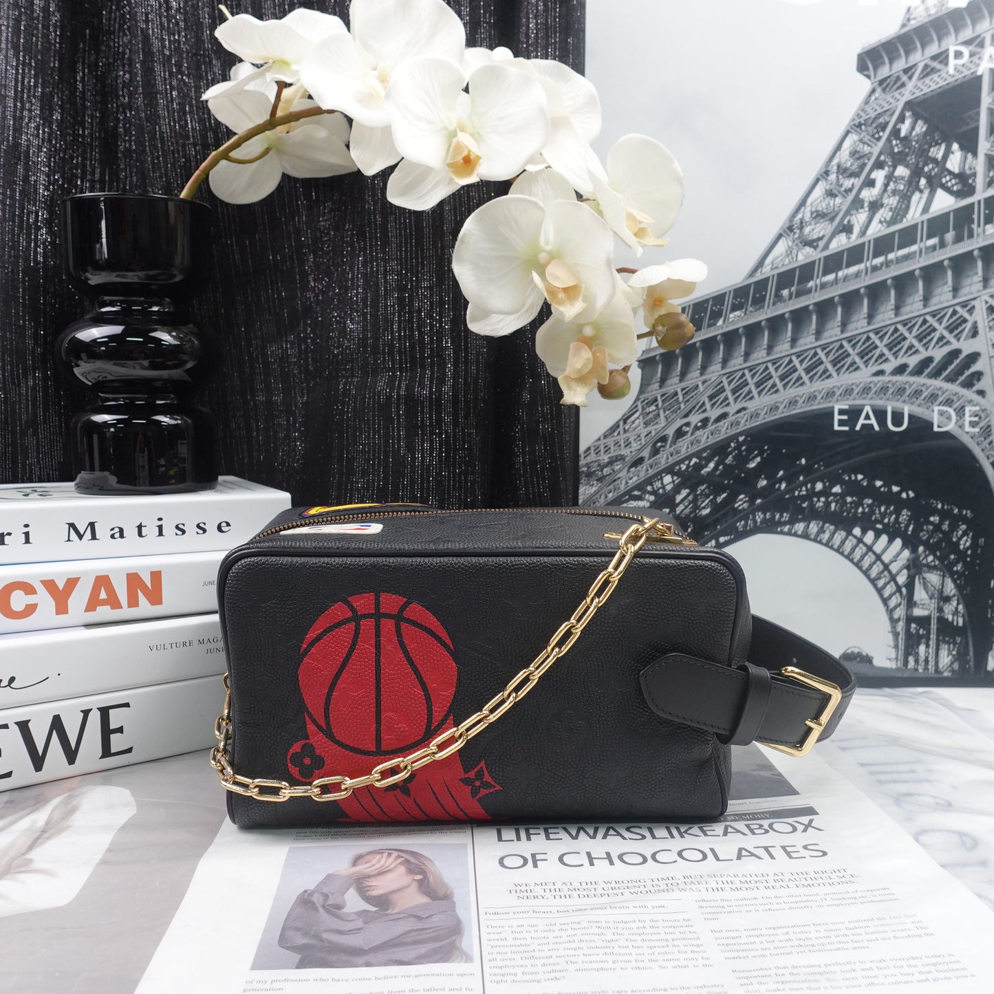 Pre-owned Louis Vuitton X NBA Black Calfskin Handbag
