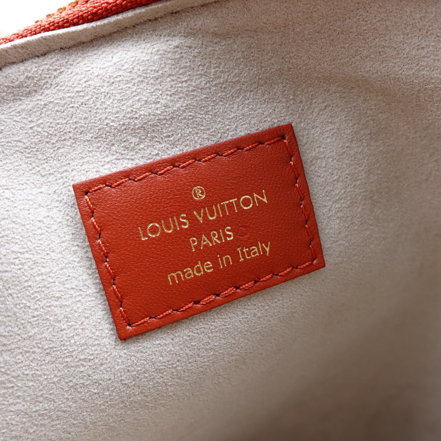 Pre-owned Louis Vuitton Coussin PM Brick Red Calfskin Shoulder Bag