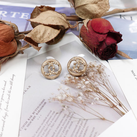 Pre-Owned Chanel CoCo Mark Pearl Earrings