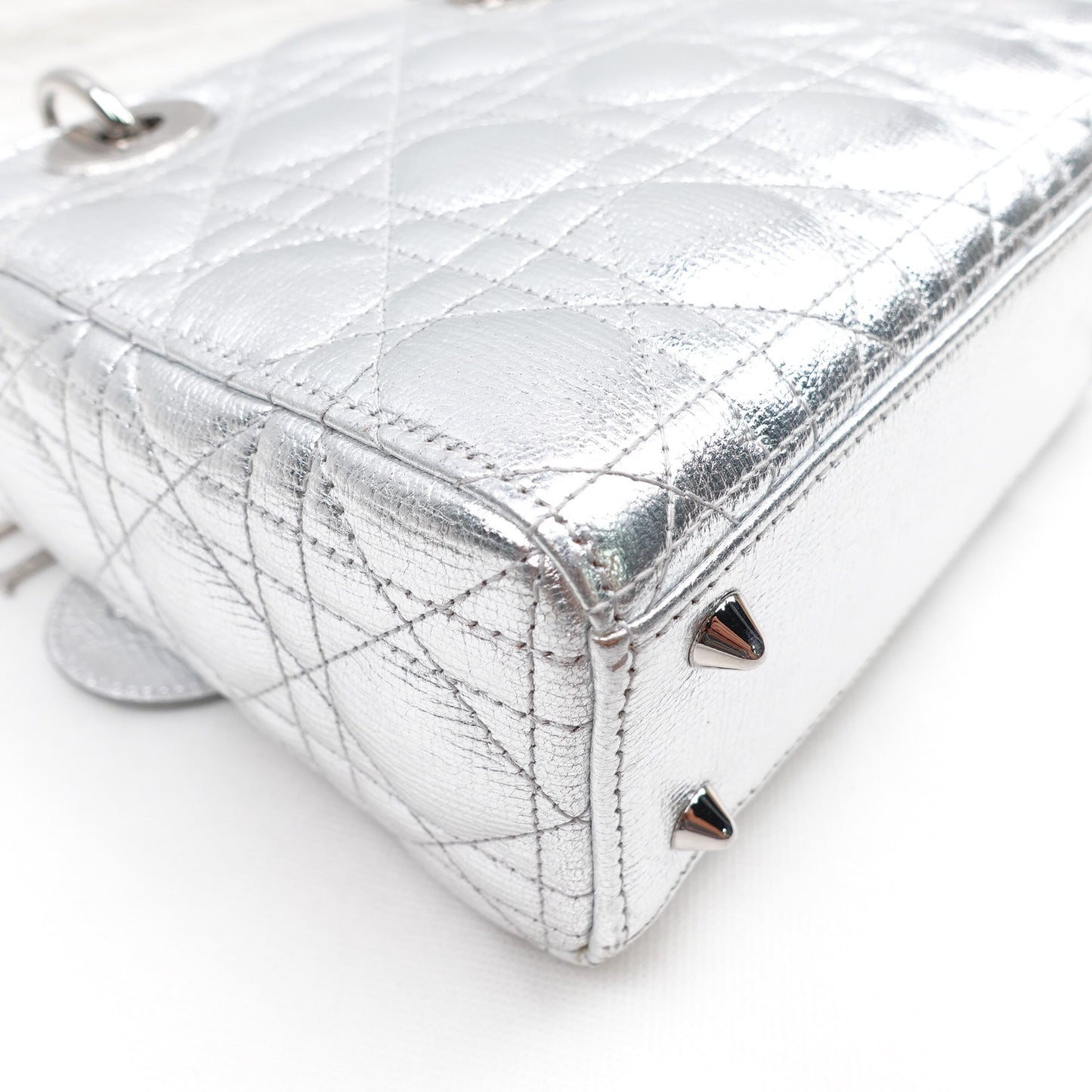 Pre-owned Dior Lady Dior Silver Calfskin Shoulder Bag