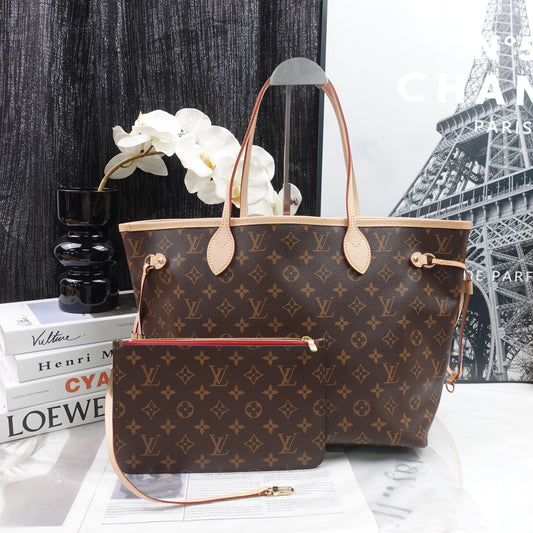 Pre-Owned Louis Vuitton Neverfull MM W/Pouch Monogram Canvas Tote Bag
