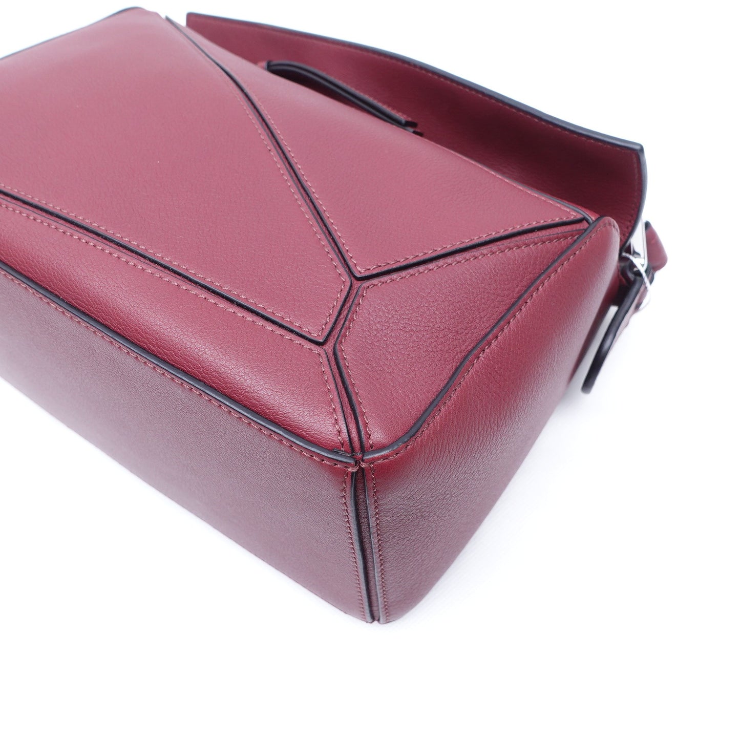 Pre-owned Loewe Puzzle Edge Small Red Calfskin Shoulder Bag