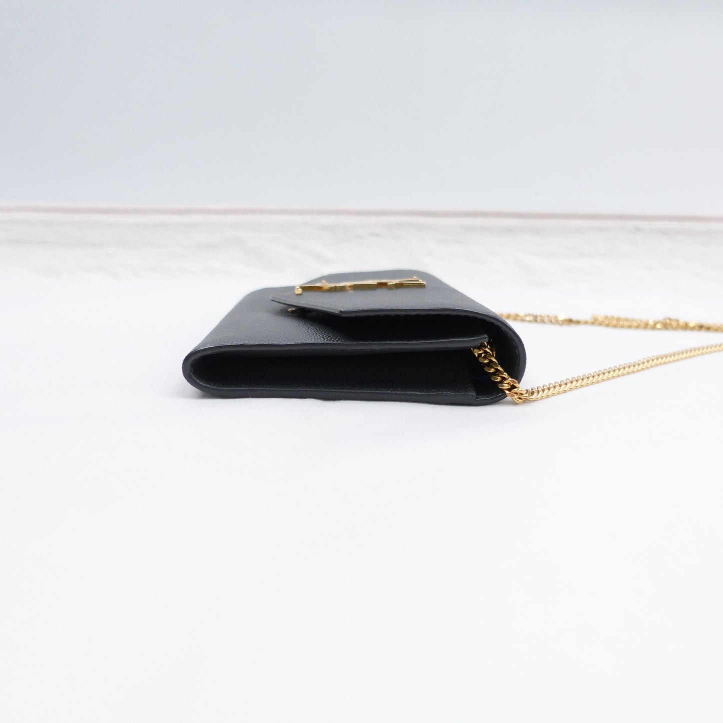 Pre-owned Saint Laurent Cassandre Black Calfskin Shoulder Bag T10299883