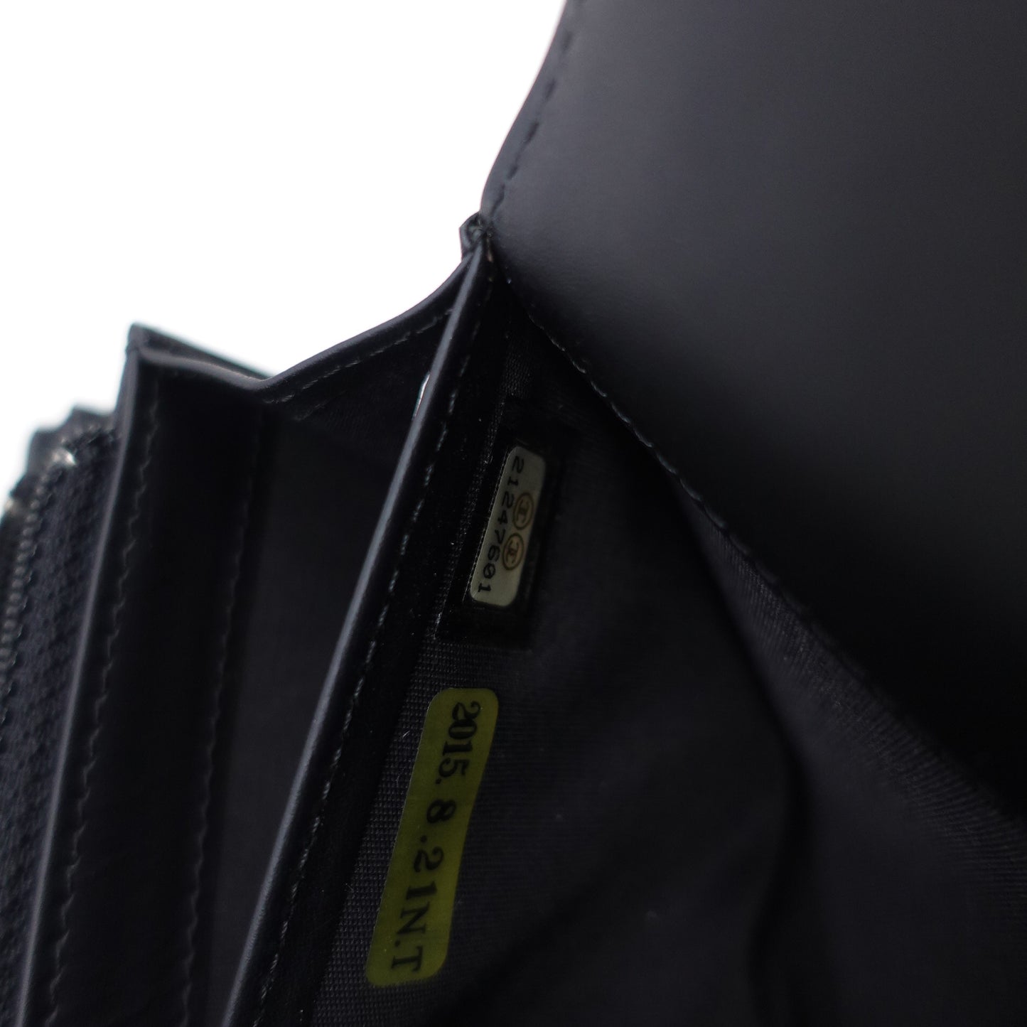 Pre-owned Chanel Black Caviar Wallet