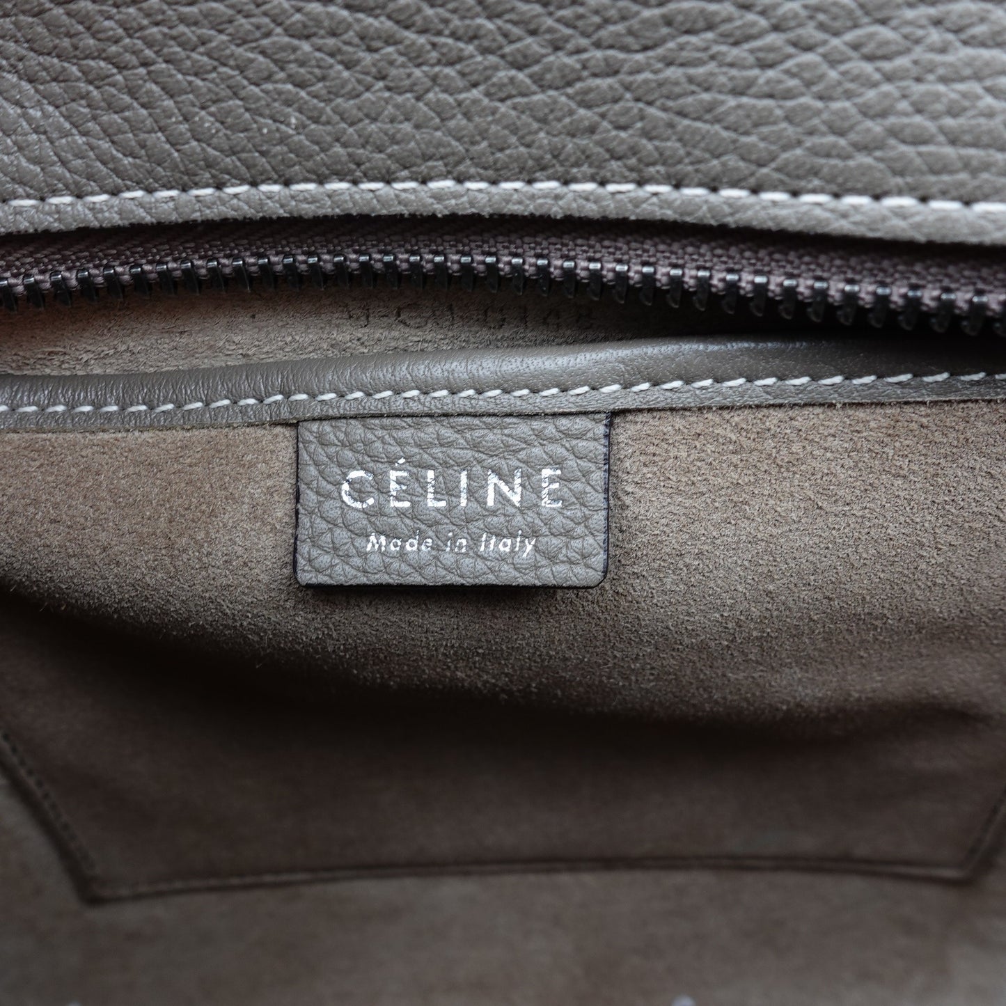 Pre-owned Celine Luggage Nano Gray Calfskin Shoulder Bag T10289305