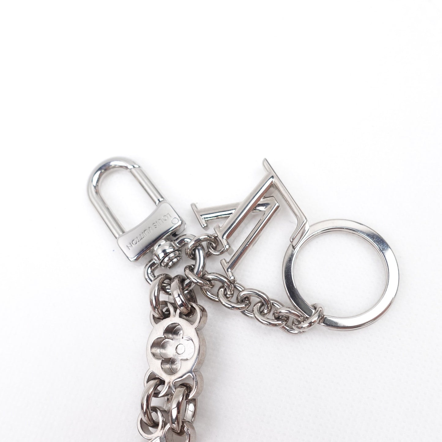 Pre-owned Louis Vuitton Silver Metal Bag Charm