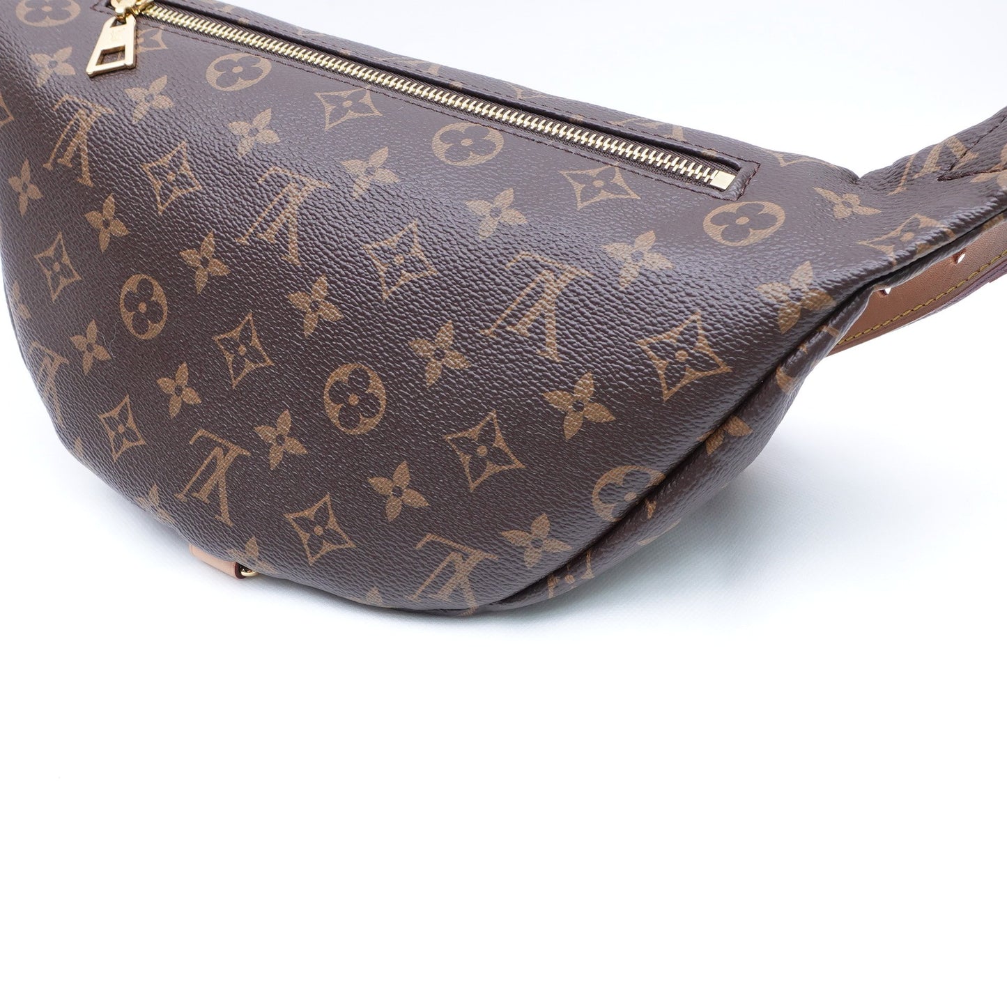 Pre-owned Louis Vuitton Monogram Coated Canvas Bumbag