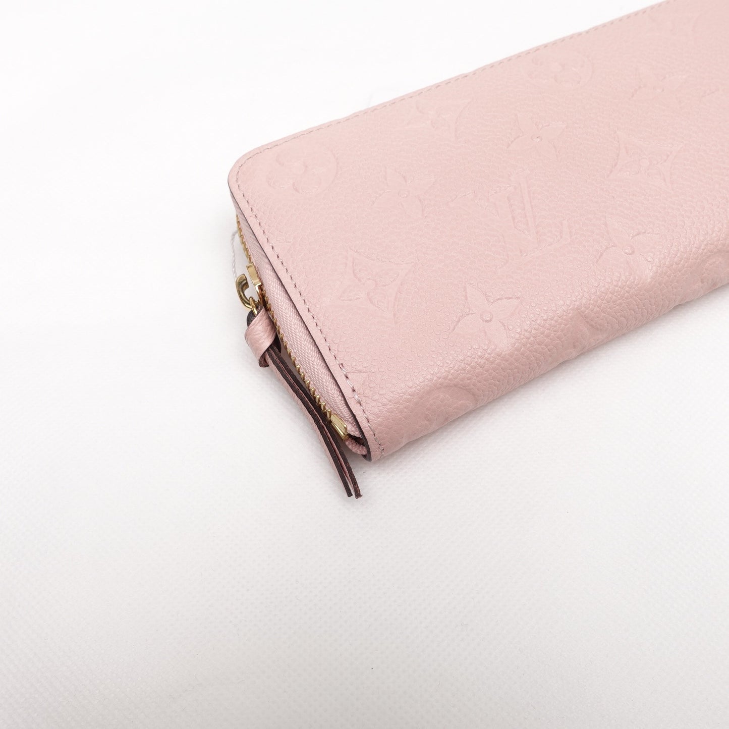 Pre- Owned LOUIS VUITTON Pink Calfskin Long Zippy Wallet T10306089