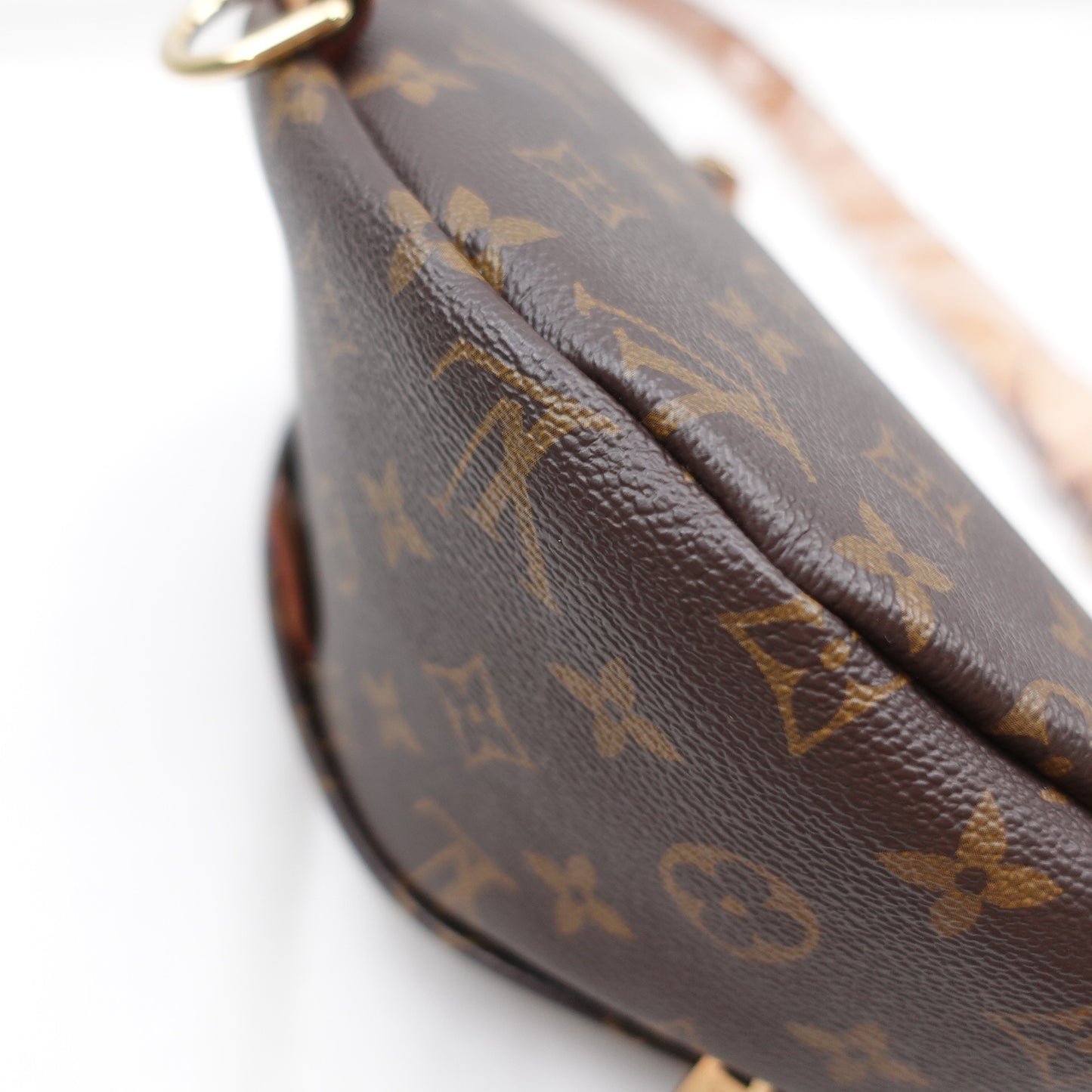 Pre-Owned Louis Vuitton Bumbag Monogram Coated Canvas Shoulder Bag