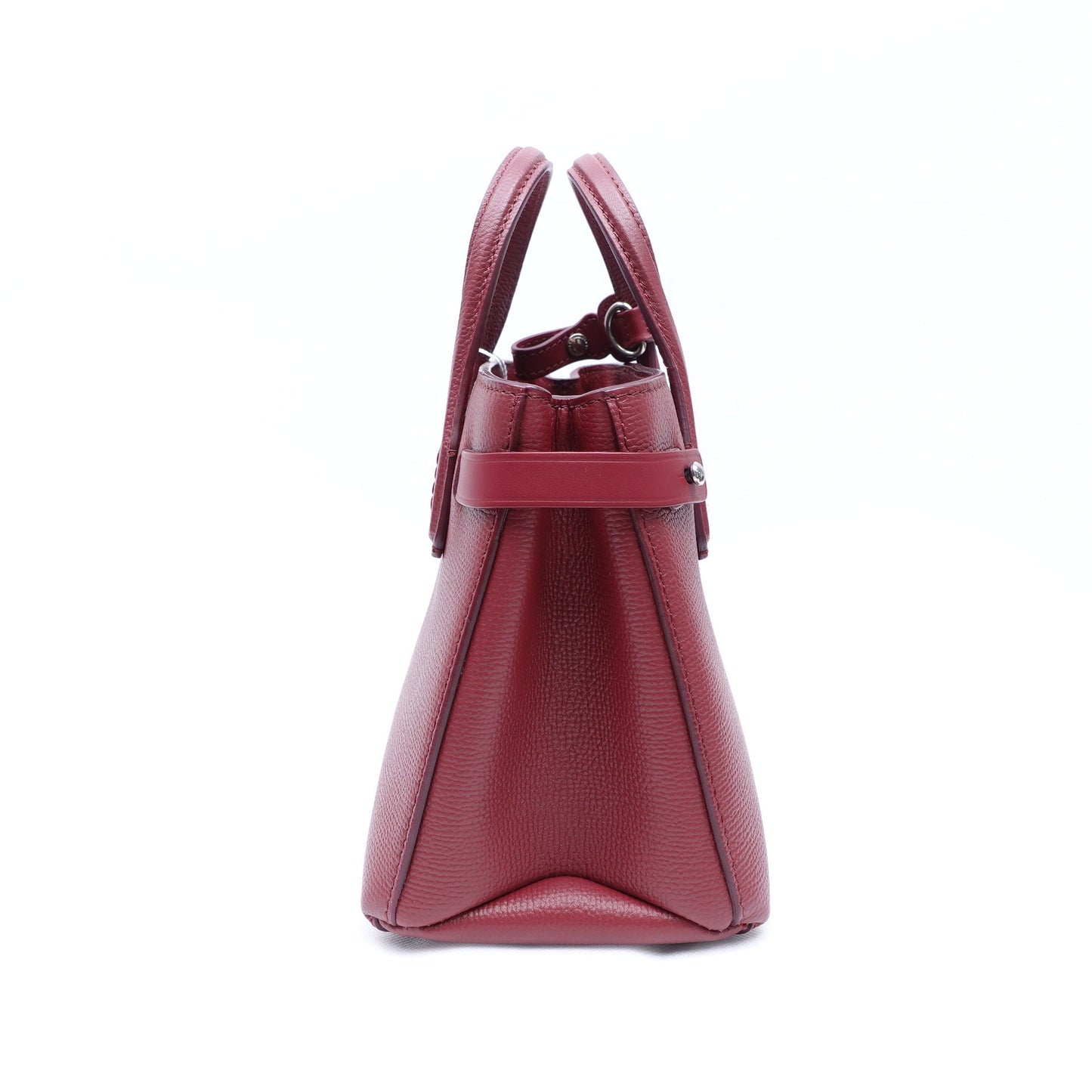 Pre-owned Burberry Banner Baby Red Calfskin Shoulder Bag