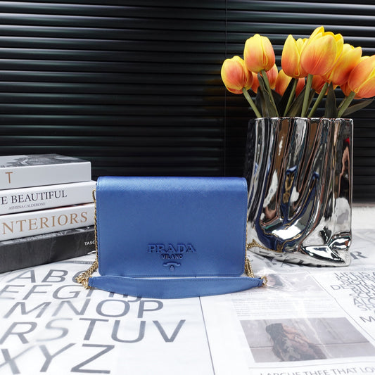 Pre-owned Prada Blue Saffiano Leather Shoulder Bag