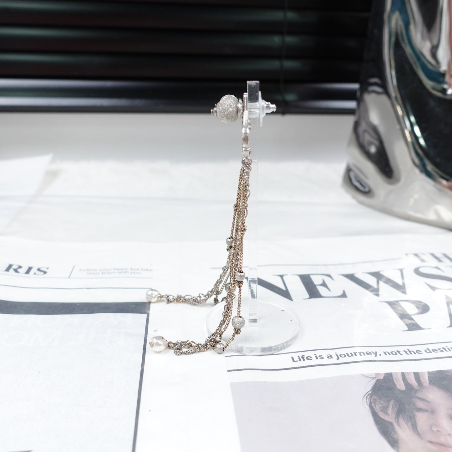 Pre Owned Chanel Long Earring T10305686