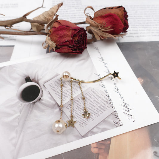 Pre-Owned Dior Diamond Shooting Star Single Ear Climber