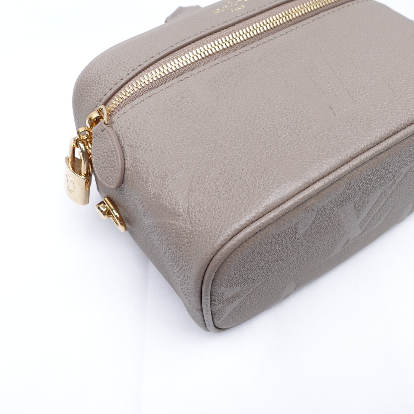 Pre-owned Louis Vuitton Vanity Grey Calfskin Vanity Case