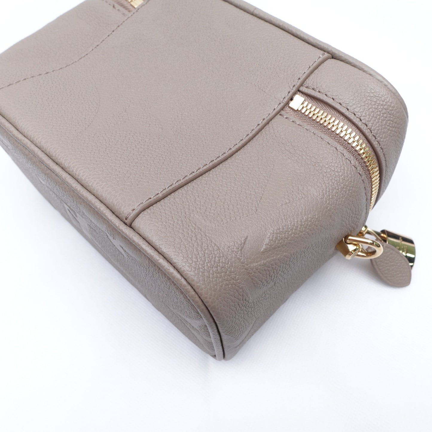Pre-owned Louis Vuitton Vanity Grey Calfskin Vanity Case