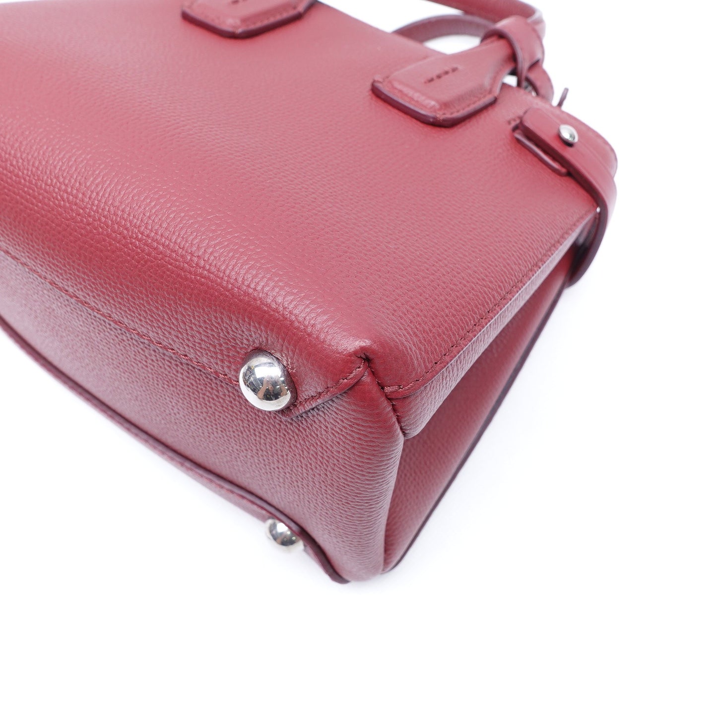 Pre-owned Burberry Banner Baby Red Calfskin Shoulder Bag