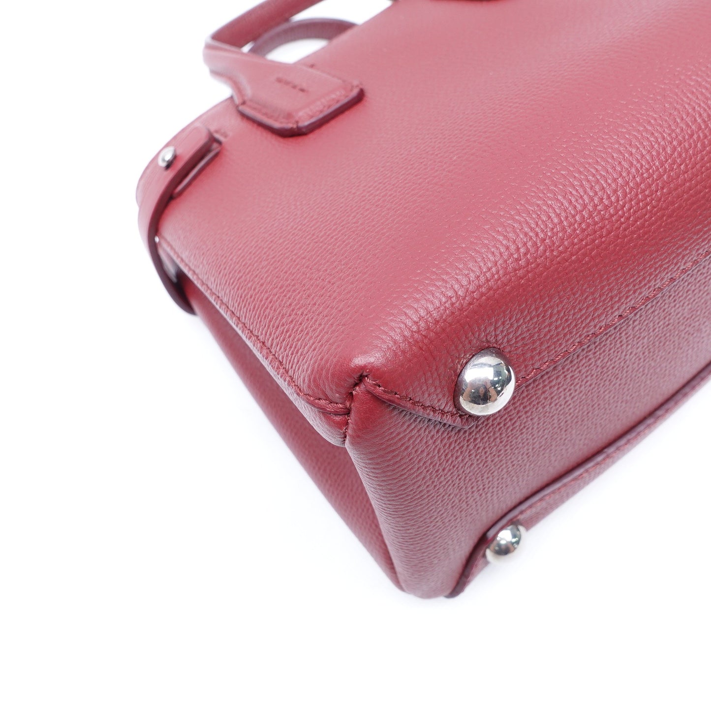 Pre-owned Burberry Banner Baby Red Calfskin Shoulder Bag
