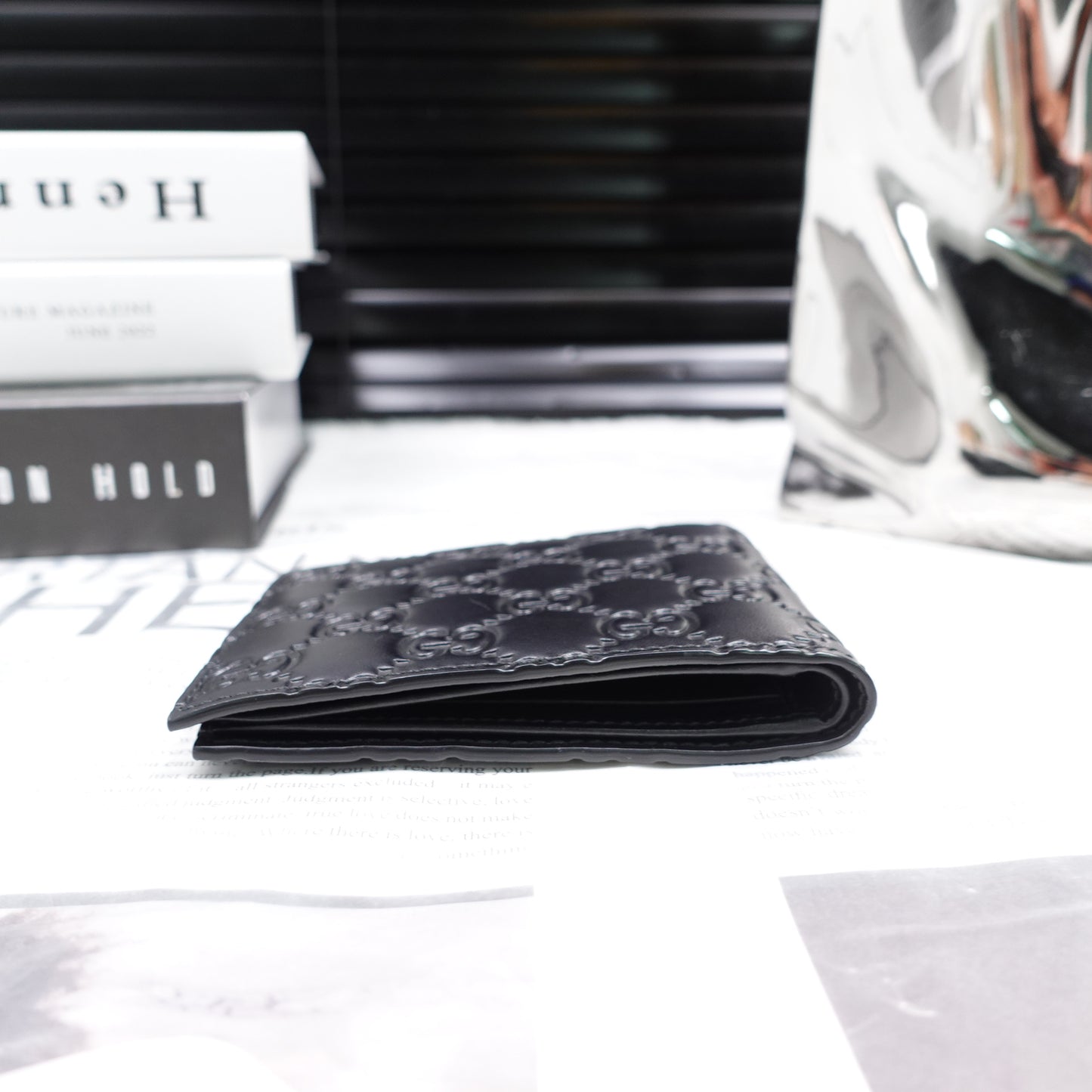 Pre-Owned Gucci Black Calfskin Wallet