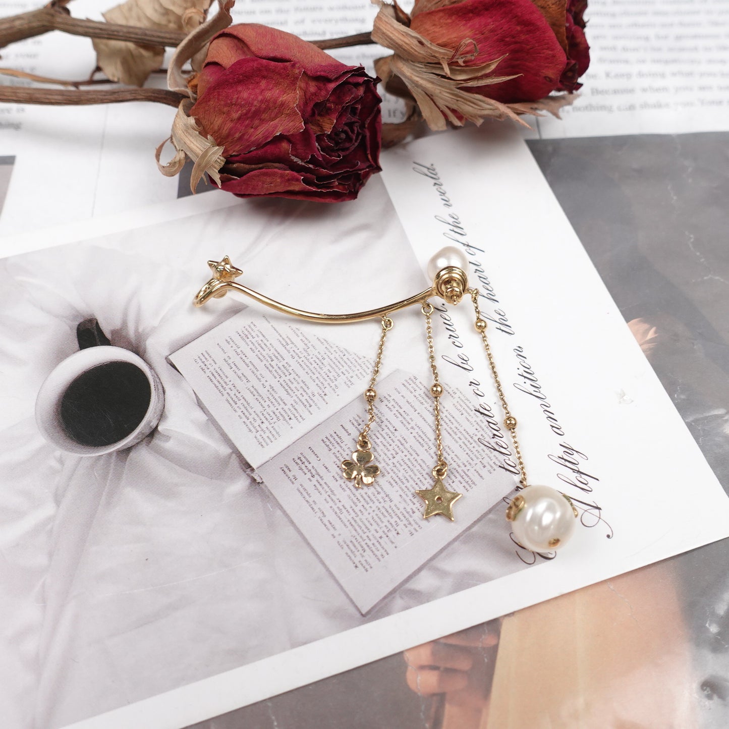 Pre-Owned Dior Diamond Shooting Star Single Ear Climber