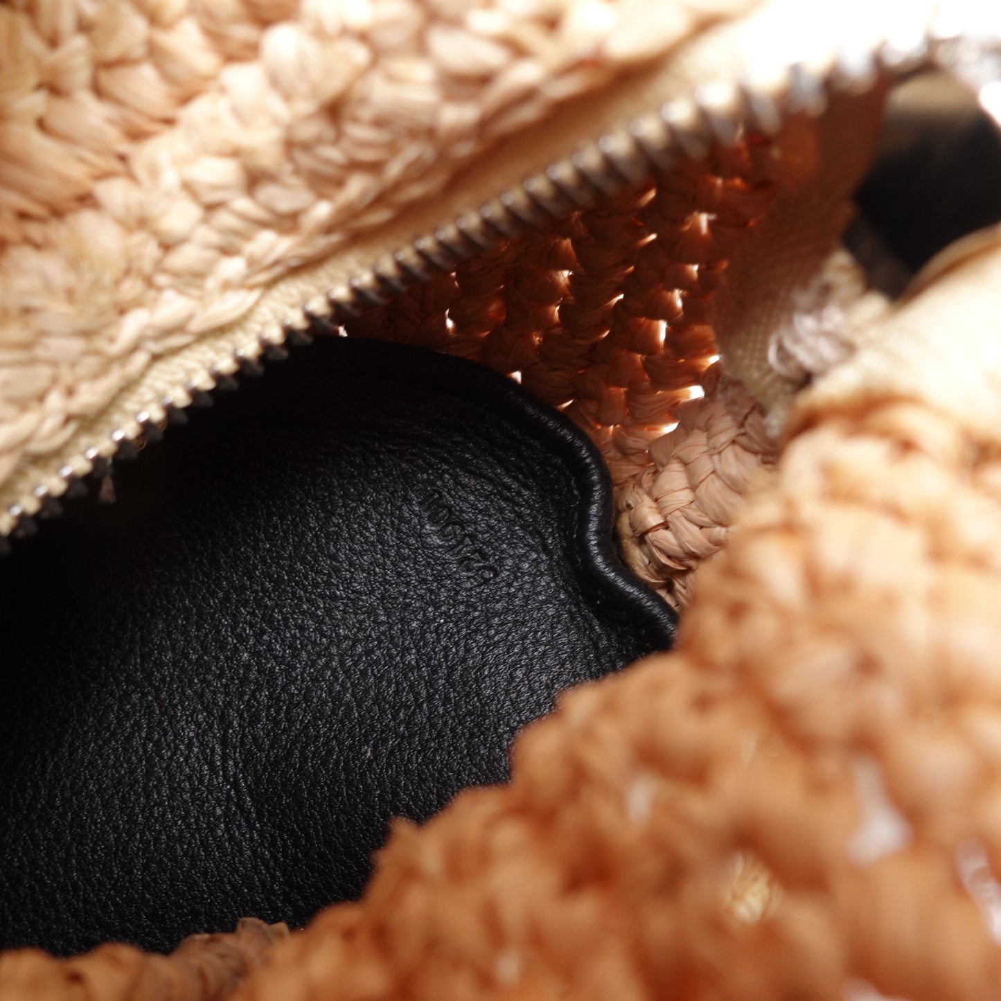 Pre-owned Loewe Bunny Raffia Shoulder Bag