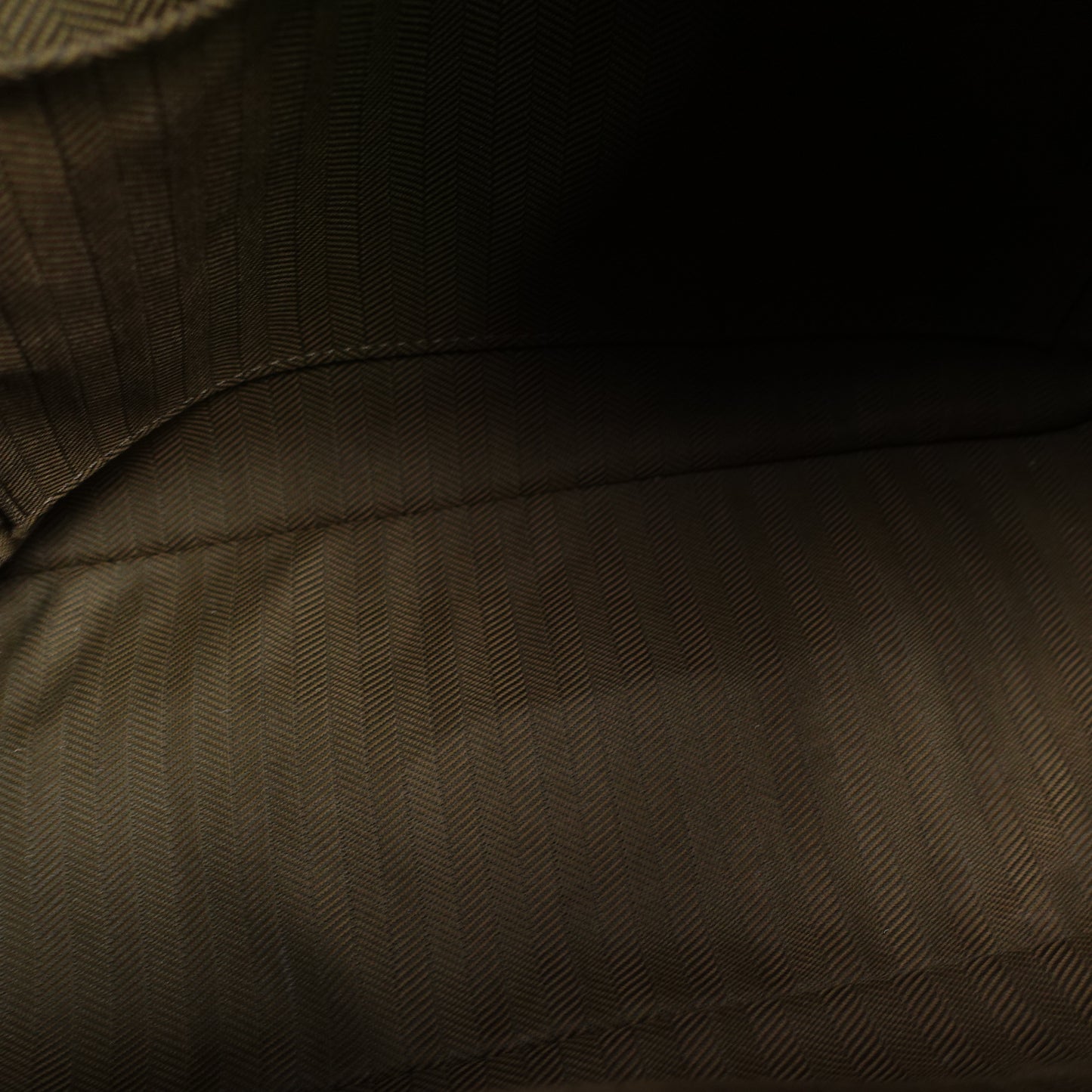 Pre-Owned Loewe Puzzle Small Edge Pearl Grey Leather Shoulder Bag