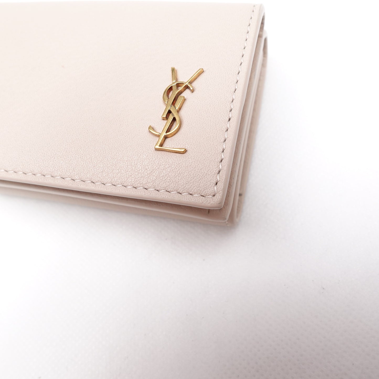 [Deal] Pre-owned Saint Laurent Cream Calfskin Short Wallet