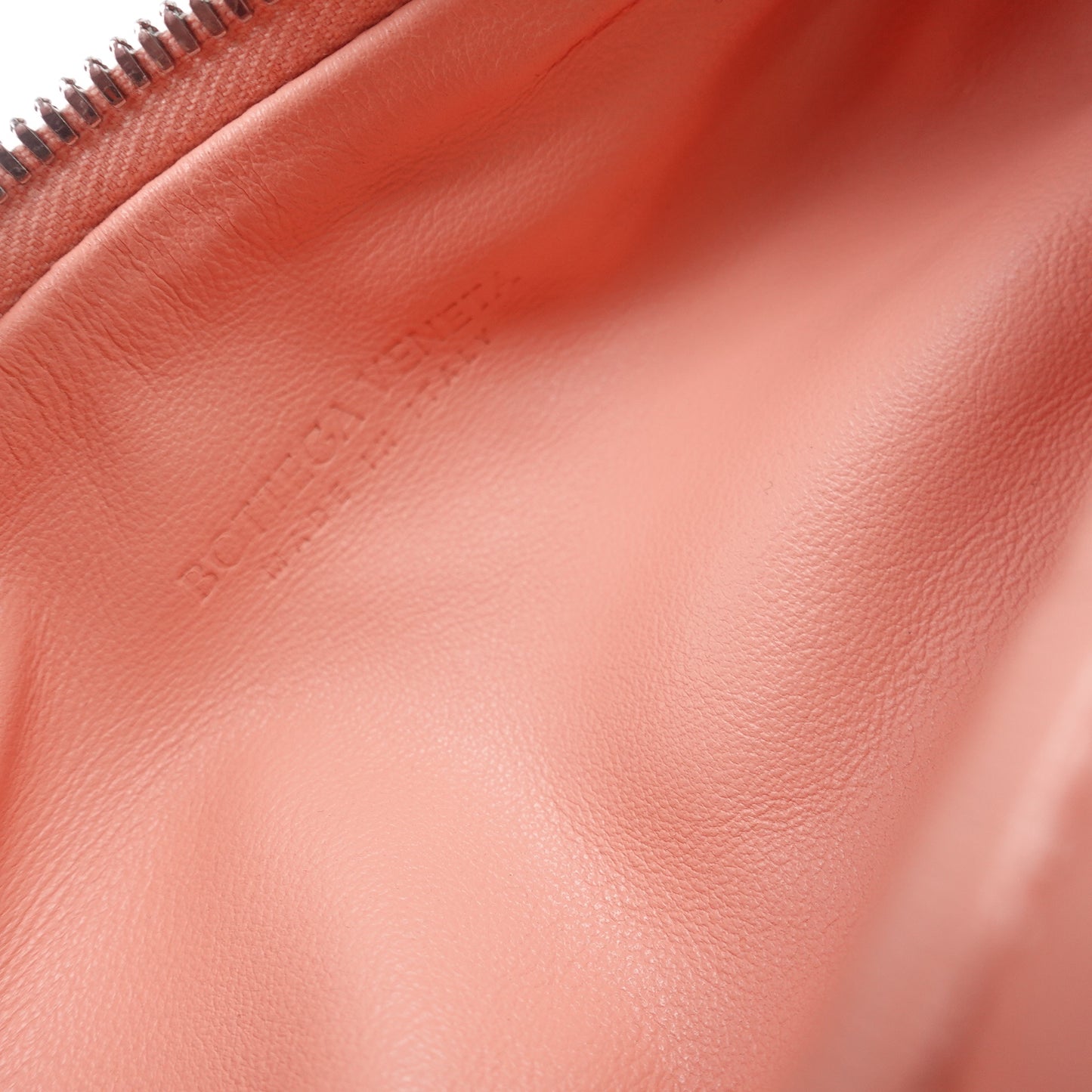 Pre-owned Bottega Veneta Jodie Mini Peach Pink Lambskin Hobo Bag