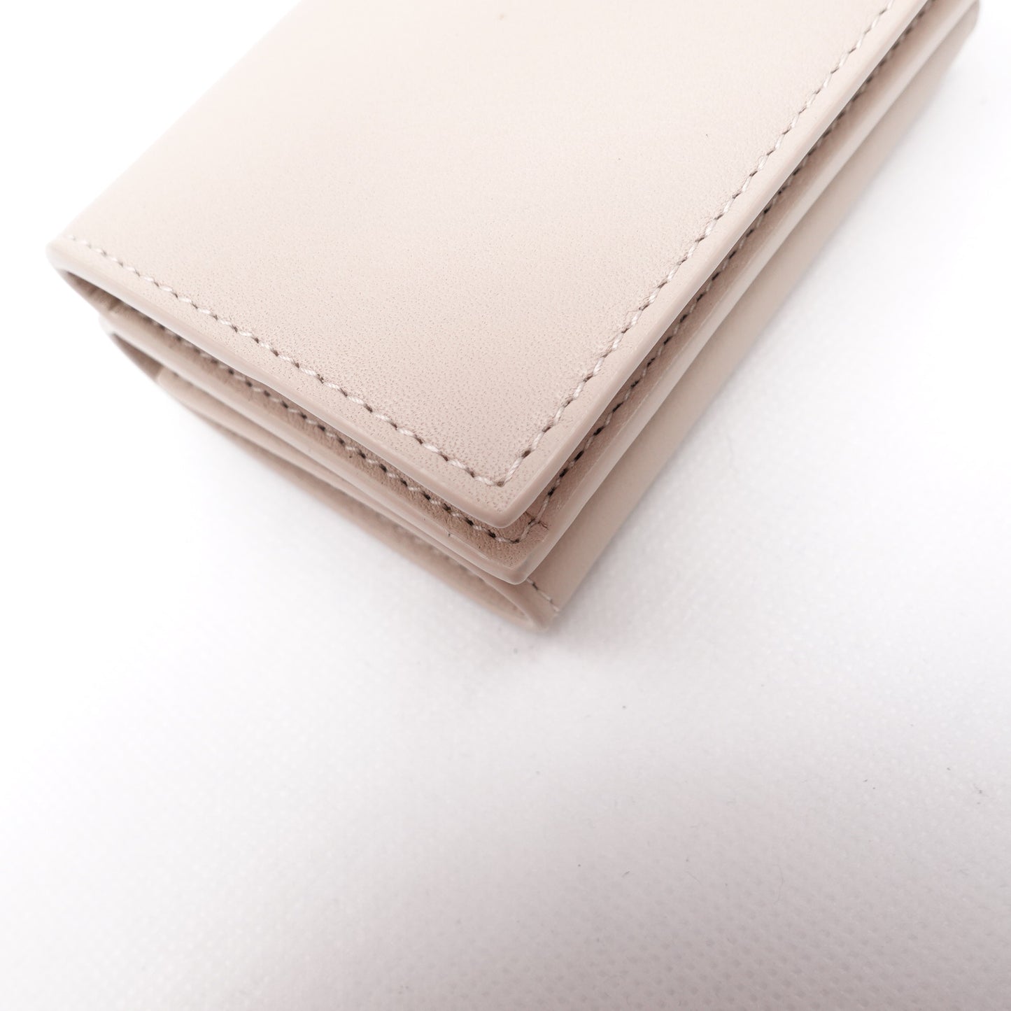 [Deal] Pre-owned Saint Laurent Cream Calfskin Short Wallet