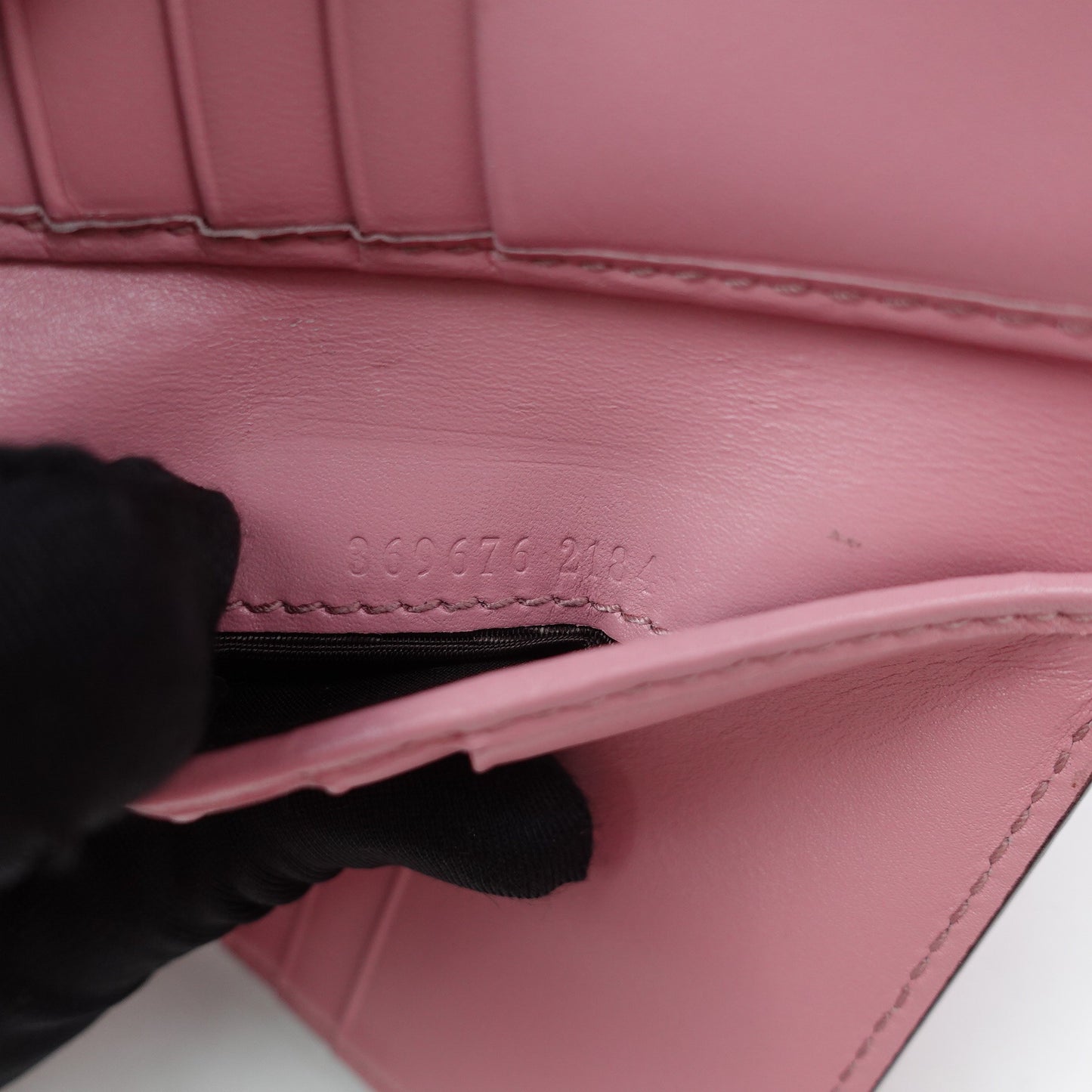 Pre-owned Gucci Pink Calfskin Short Wallet